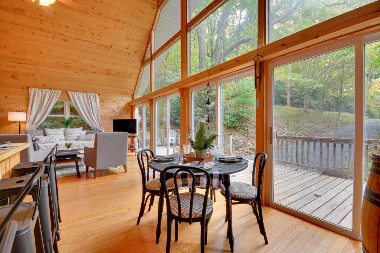 Serene Fancy Gap Cabin Retreat In Private Setting! Luaran gambar